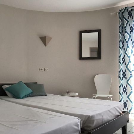 Villa 940 Sur L'Ile Des Pecheurs 르발카레스 외부 사진