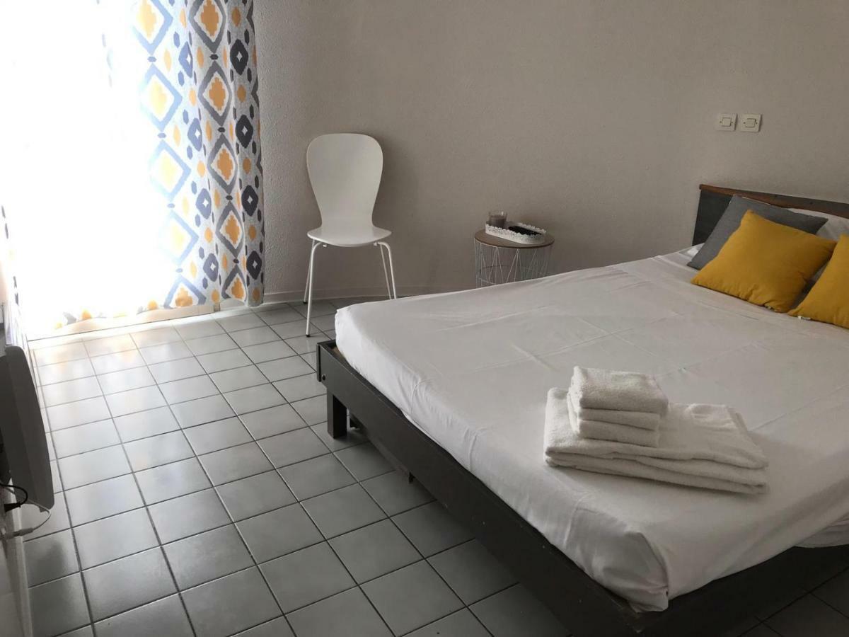 Villa 940 Sur L'Ile Des Pecheurs 르발카레스 외부 사진