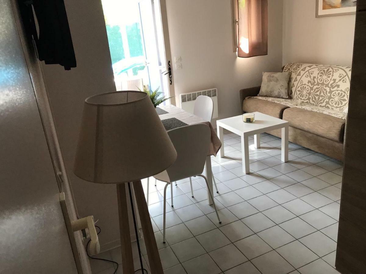 Villa 940 Sur L'Ile Des Pecheurs 르발카레스 외부 사진