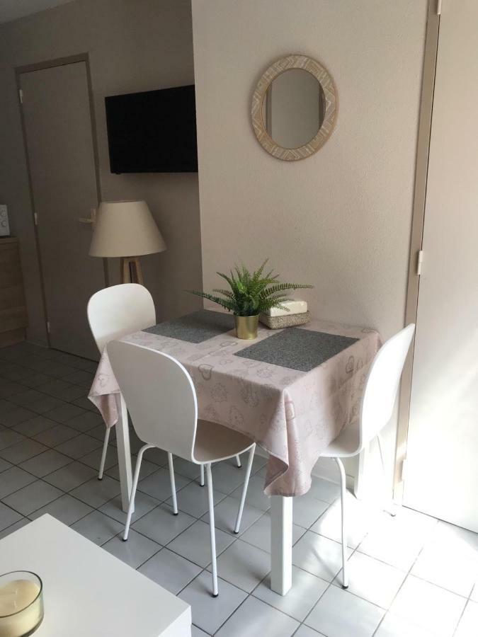 Villa 940 Sur L'Ile Des Pecheurs 르발카레스 외부 사진
